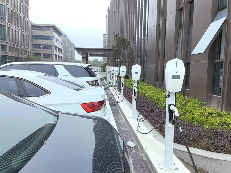 EV Charging Solutions for Universities